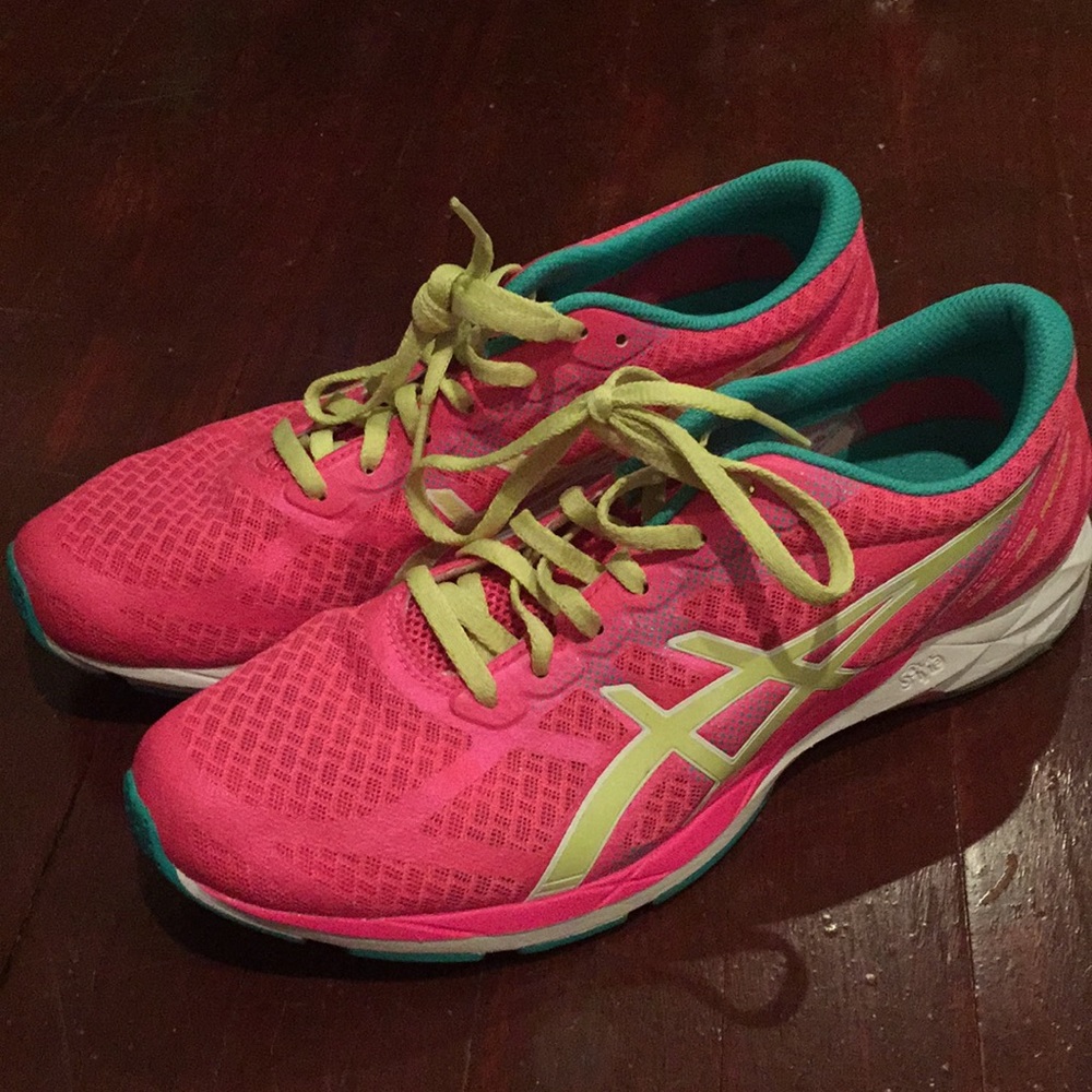 ASICS Gel-Os Racer 10 - Like New